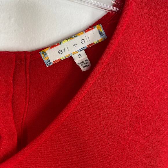 Anthro Eri + Ali Red Bell Sleeve Baby Doll Peasant Top Blouse Small S - Picture 3 of 6